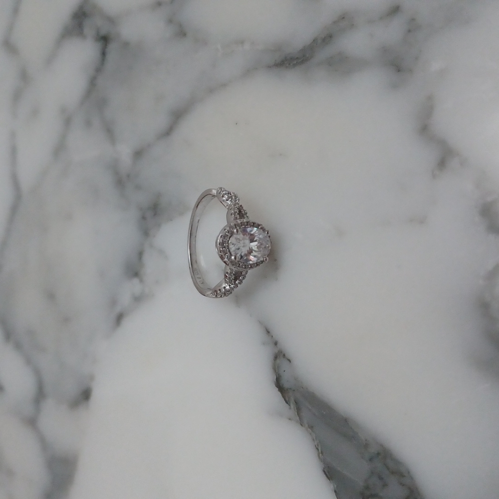 Engagement Ring Sterling Silver Cubic Zirconia Size 7